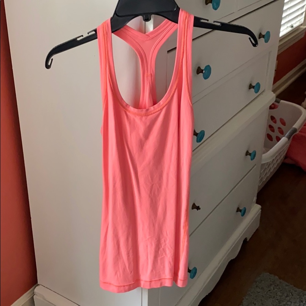 Women’s lululemon tank top
